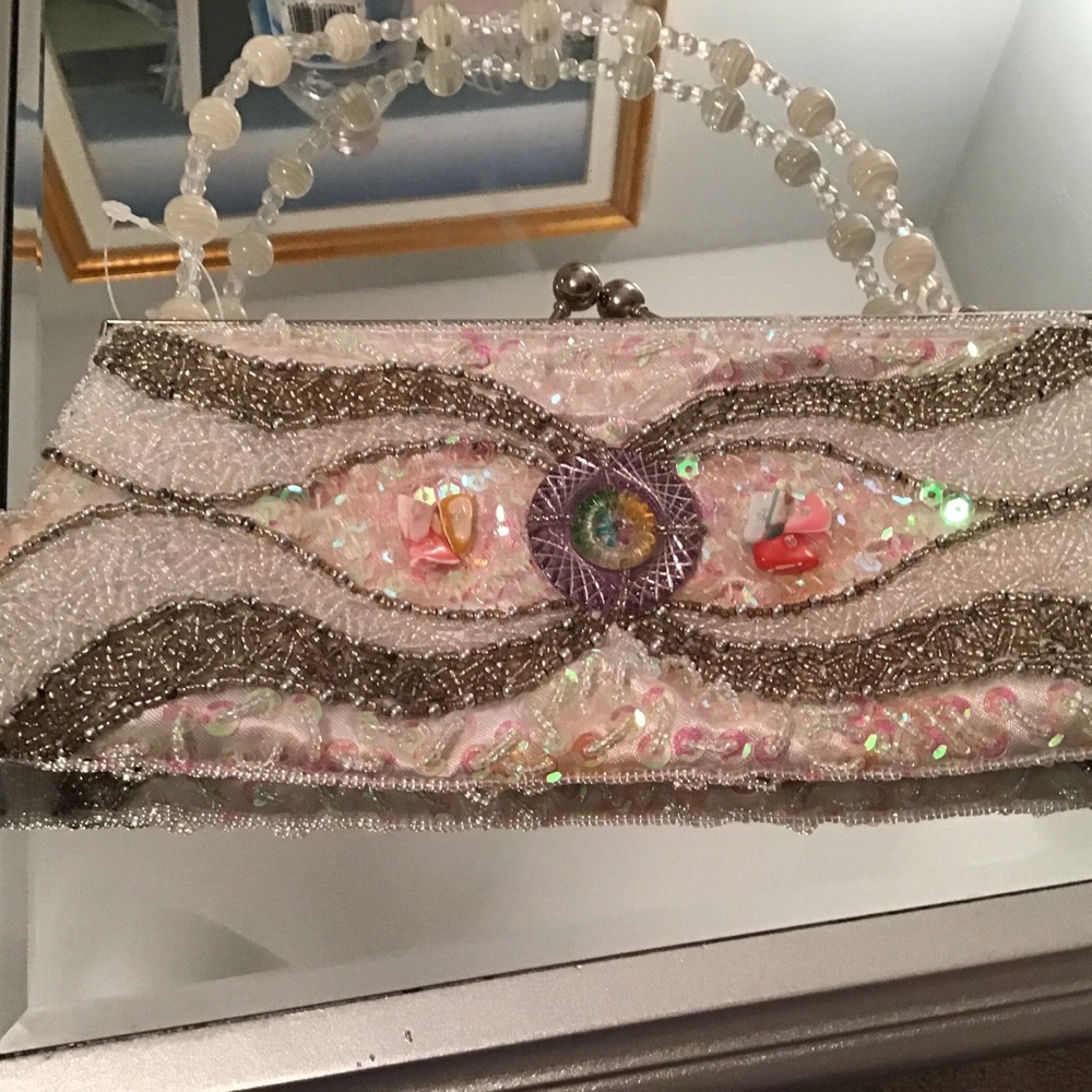 Beautiful new vintage look beaded bag